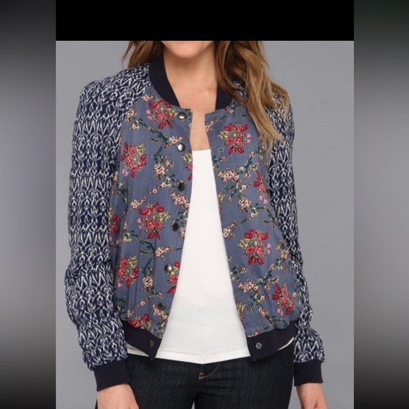 Free People Jackets & Blazers - Free People Blue Floral Bomber Jacket with Navy Knit Sleeves